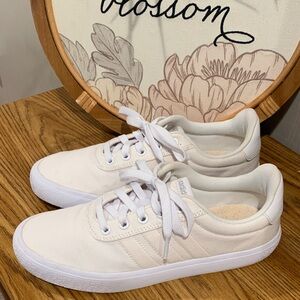 Adidas Vulc Raid3r Women's Canvas Sneaker